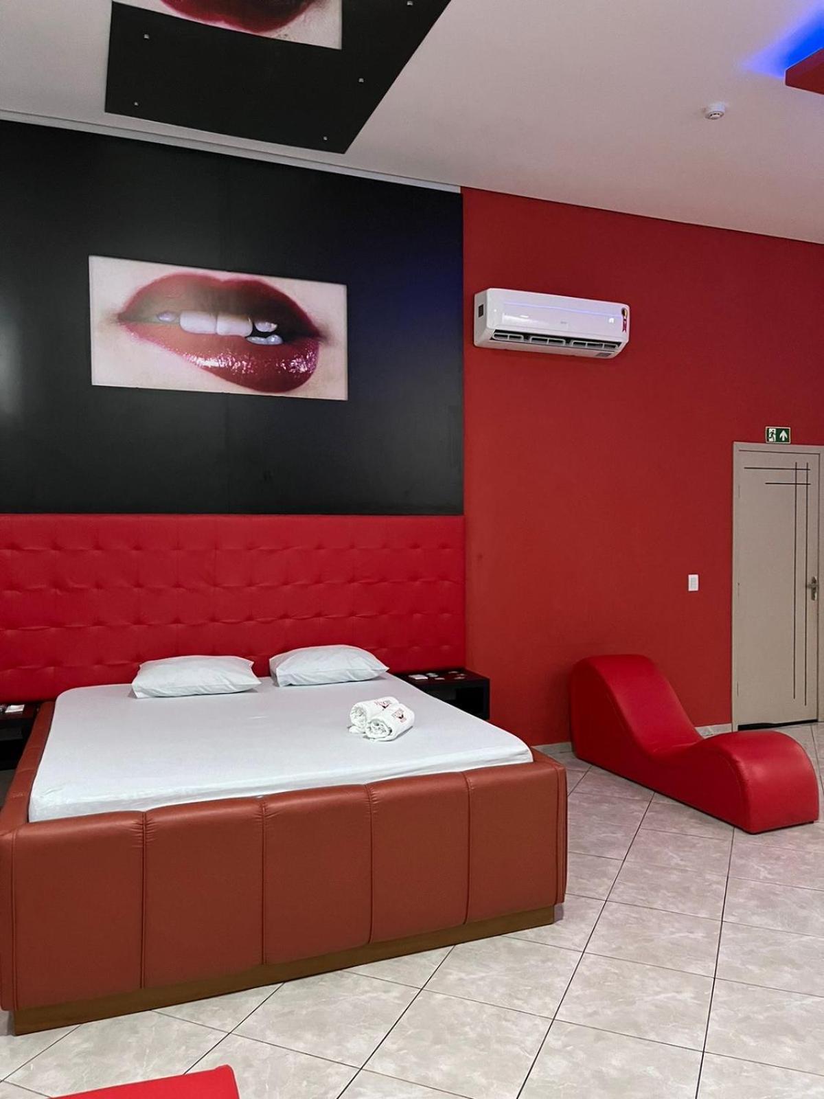 Fetiche Motel Presidente Medici  Exterior foto